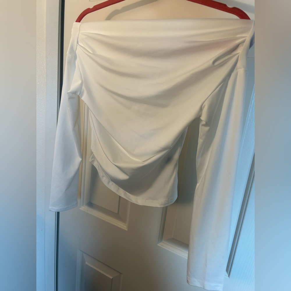 White long sleeve with scrunchie sides from shein!